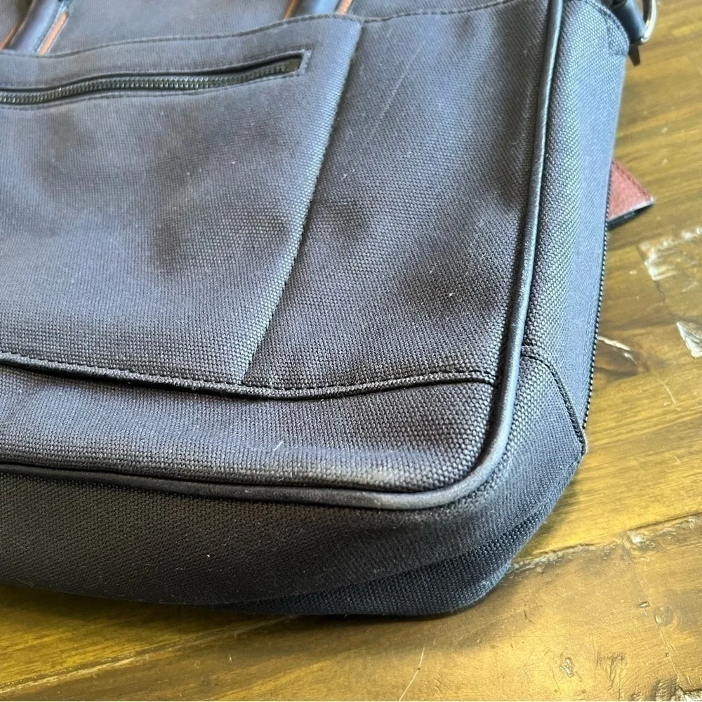 Ted Baker Navy Blue Laptop Bag Case Travel Luggage Padded Double Zipper Leather